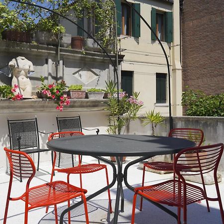 Family Apartment With Terrace Venedig Eksteriør billede